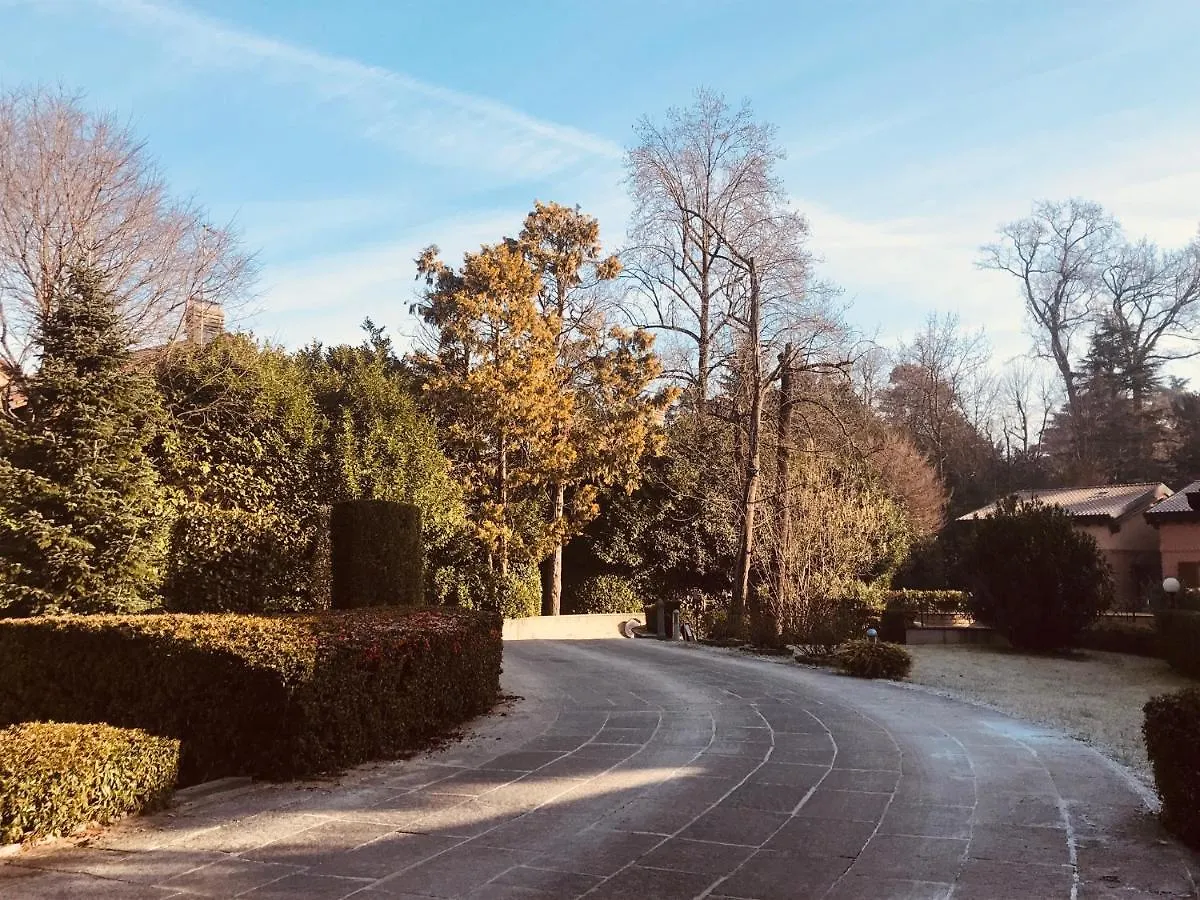 Maison D'Elite Seregno Italia